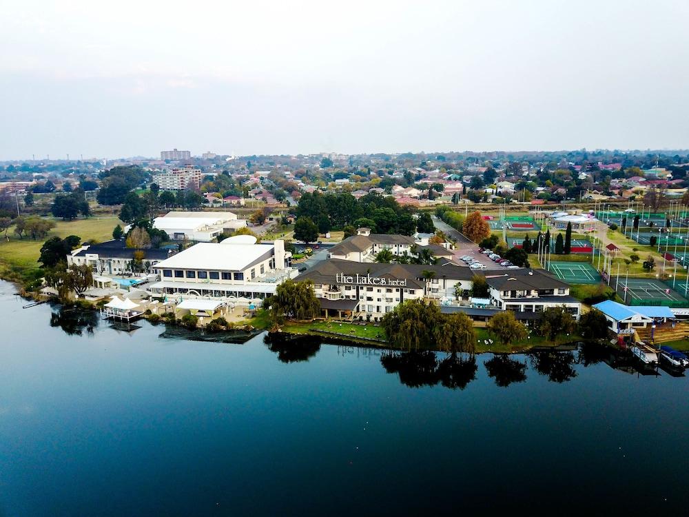The Lakes Hotel & Conference Centre Benoni Kültér fotó