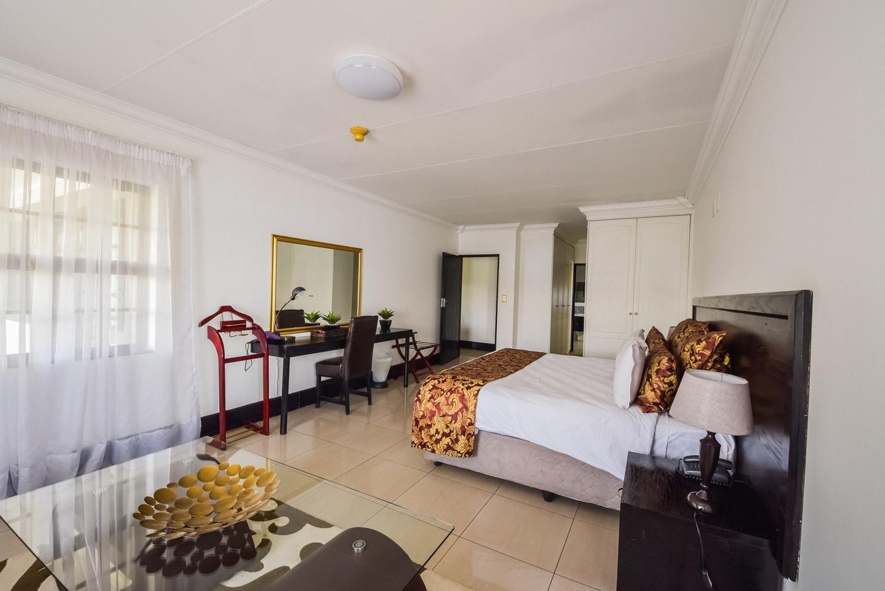 The Lakes Hotel & Conference Centre Benoni Kültér fotó