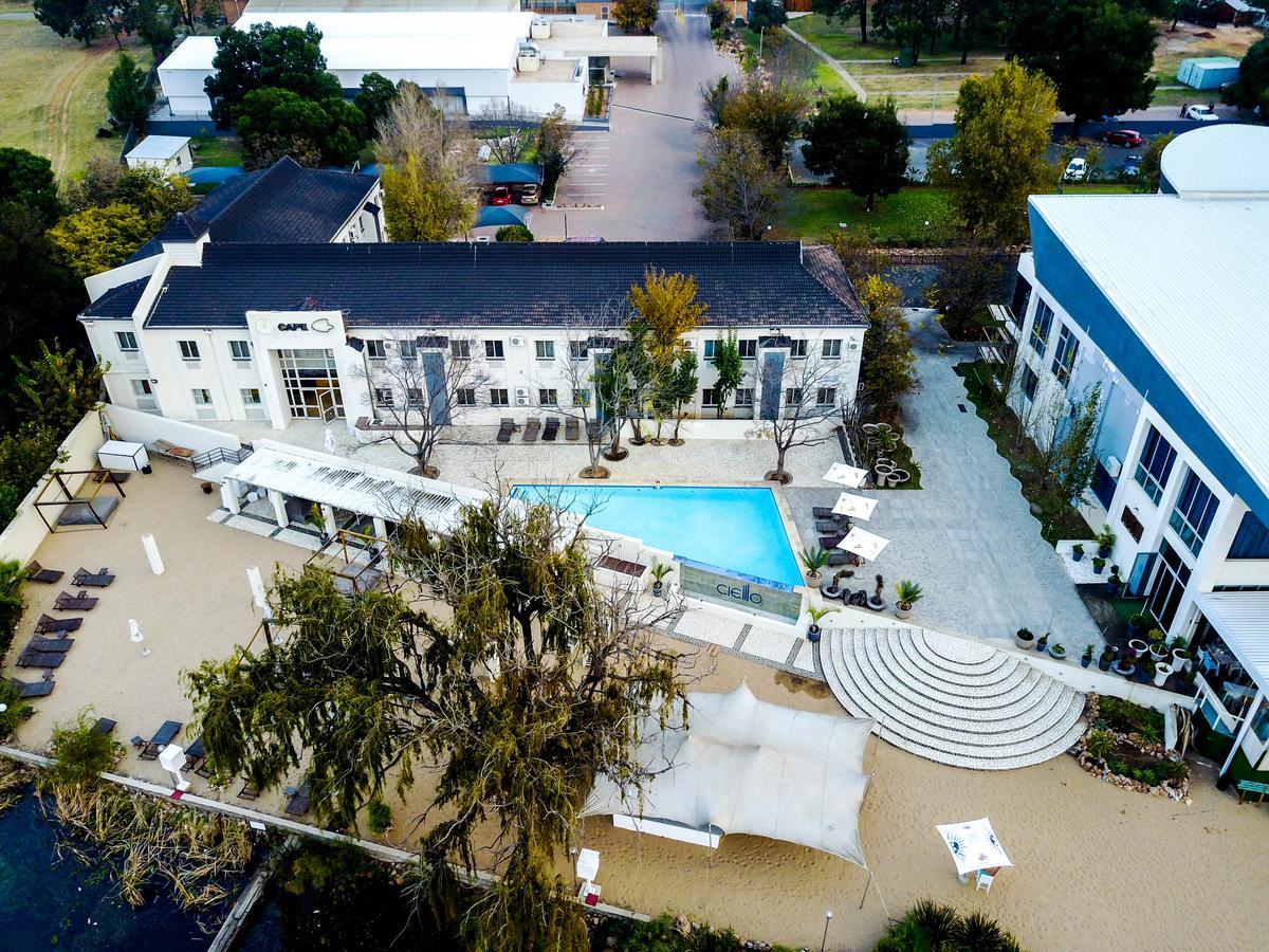 The Lakes Hotel & Conference Centre Benoni Kültér fotó